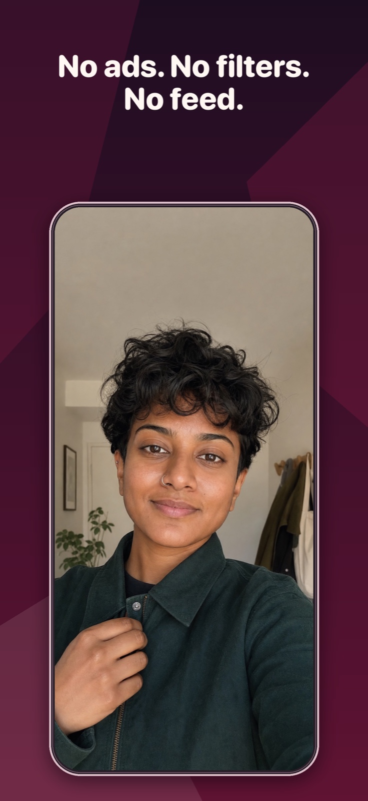 A clean full-screen Mirror view without ads, filters, or a feed